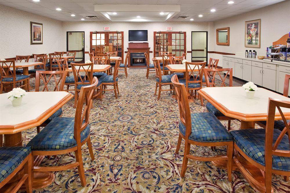 Savannah Gateway Hotel & Suites Georgetown Ristorante foto