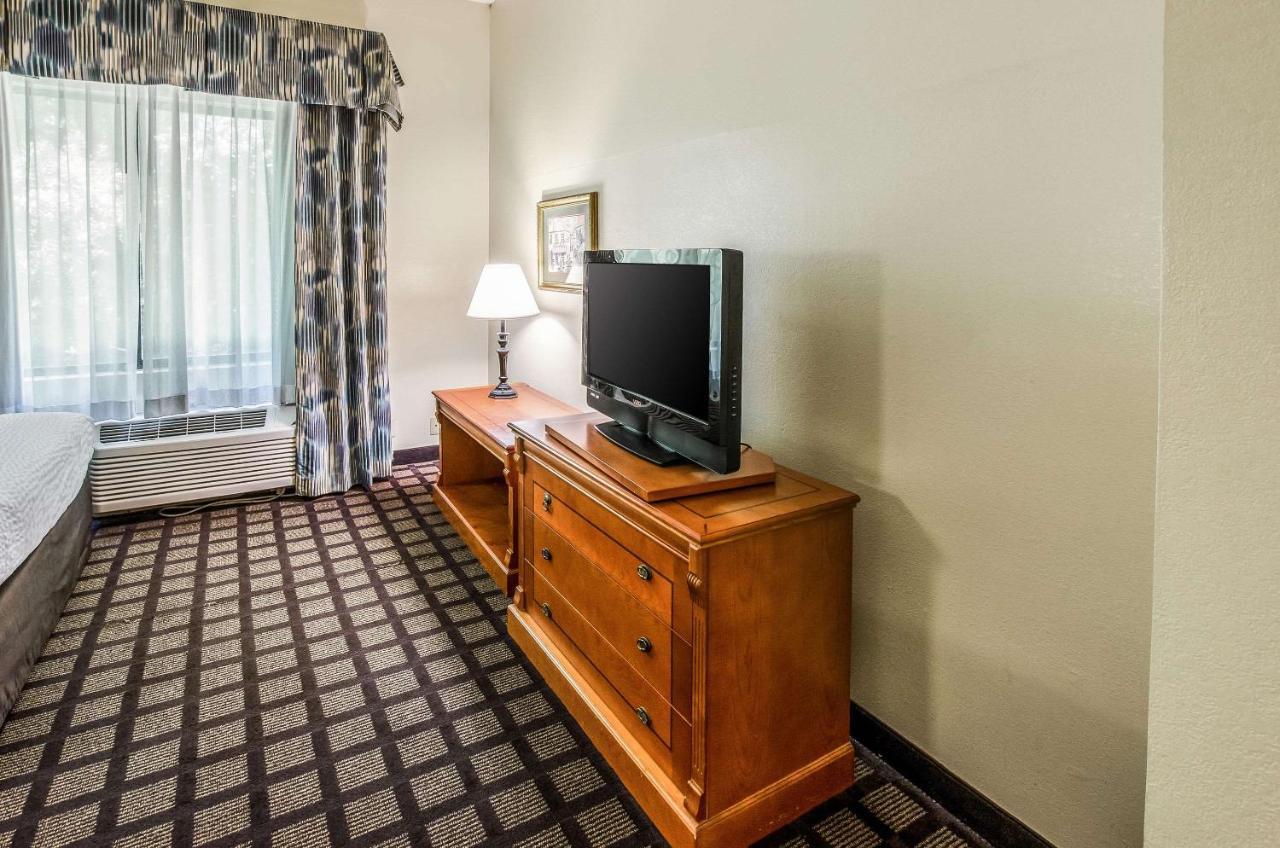 Savannah Gateway Hotel & Suites Georgetown Esterno foto