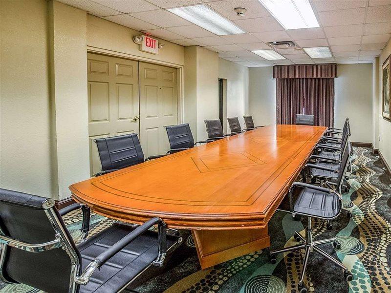 Savannah Gateway Hotel & Suites Georgetown Esterno foto