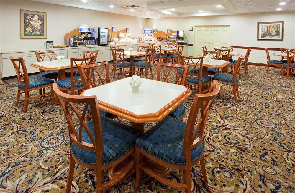 Savannah Gateway Hotel & Suites Georgetown Ristorante foto