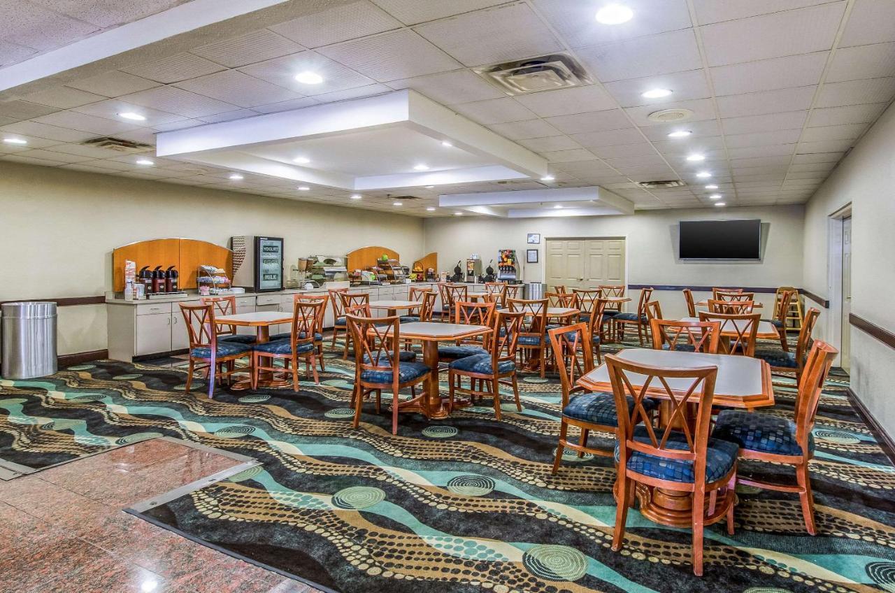 Savannah Gateway Hotel & Suites Georgetown Esterno foto