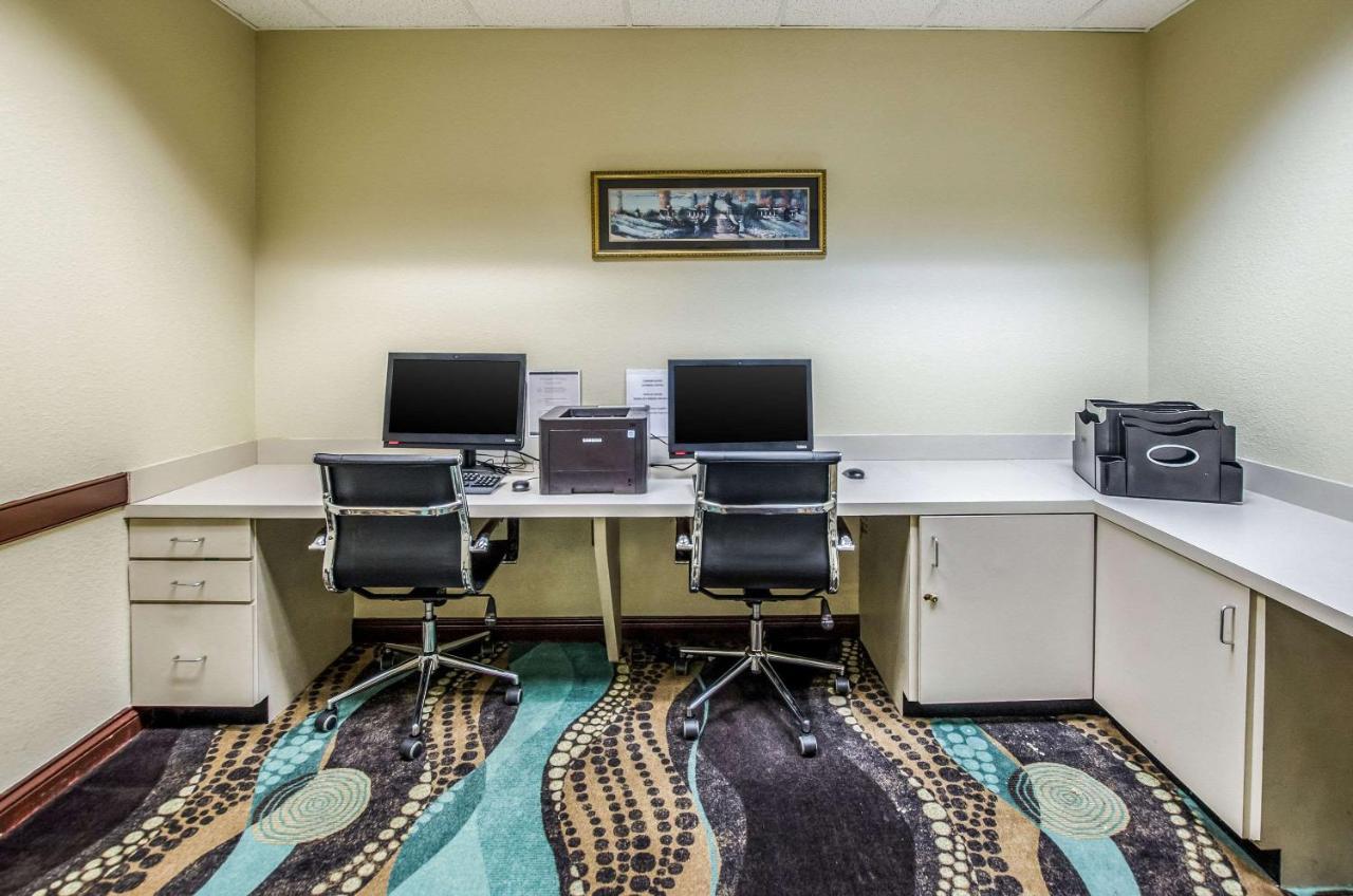 Savannah Gateway Hotel & Suites Georgetown Esterno foto